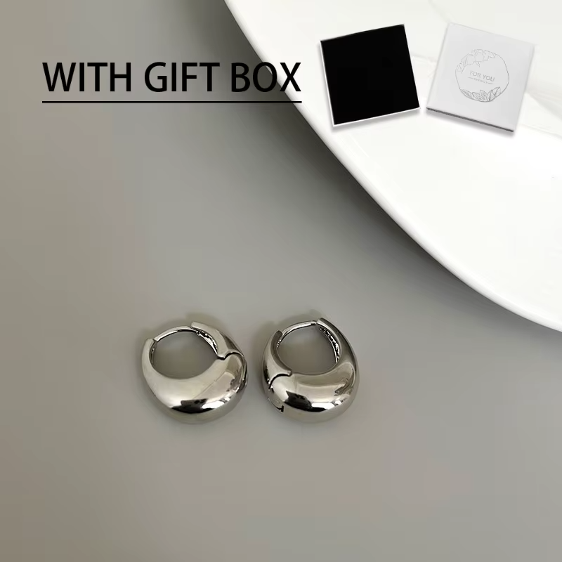 Elegant Oval Earrings